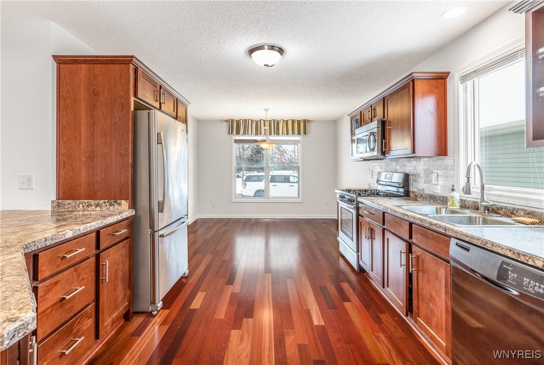 14 Wetherby Way Lancaster, NY 14086 - Photo 8 of 44