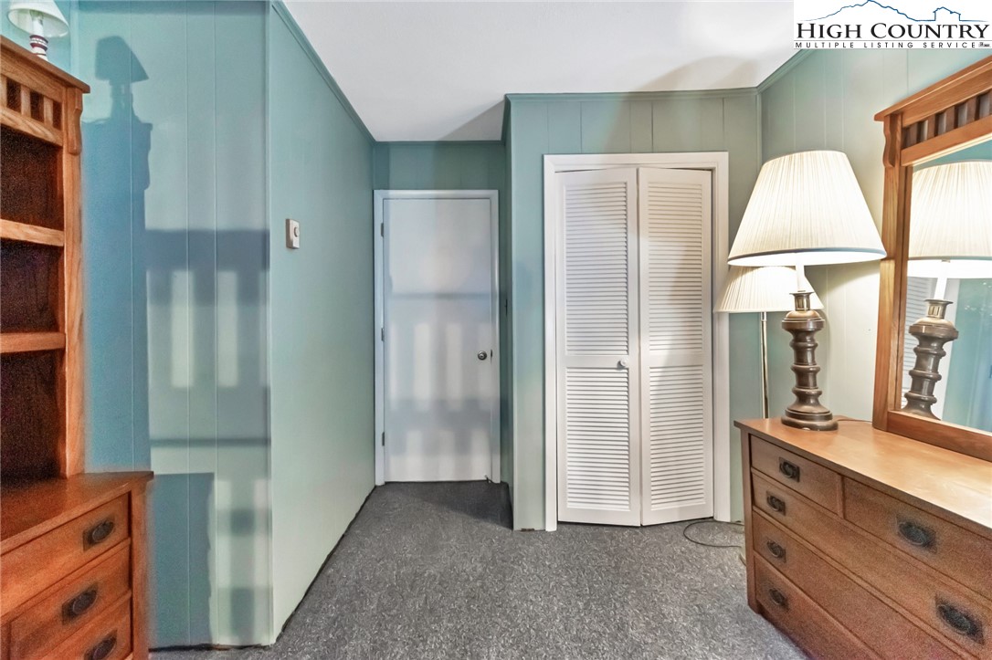 216 Lake ( 2 Lots) Road Beech Mountain, NC 28604 - Photo 32 of 40