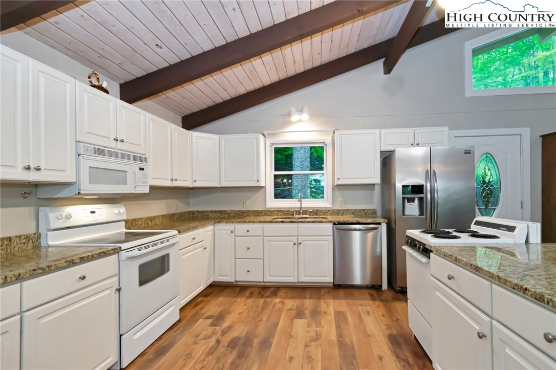 216 Lake ( 2 Lots) Road Beech Mountain, NC 28604 - Photo 10 of 40