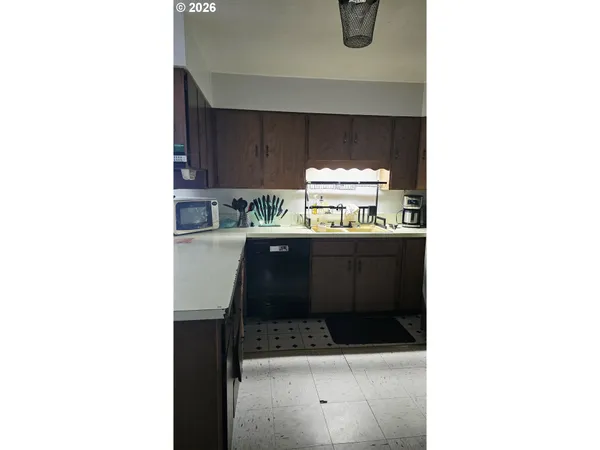 $279,900 | 2201 North Fir Street, La Grande, OR 97850