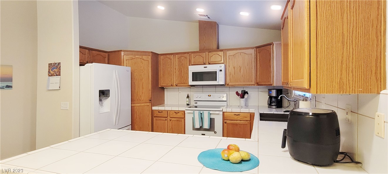 5800 Doubletree Road Pahrump, NV 89061 - Photo 23 of 31