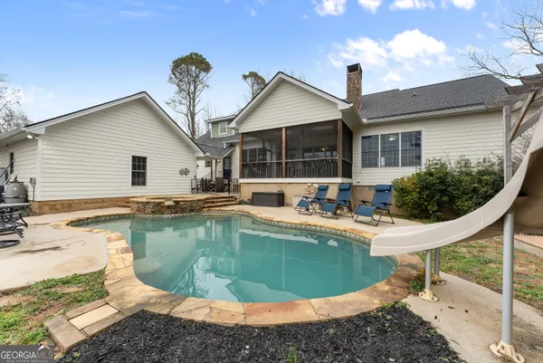 $825,000 | 1295 Wall Bridge Loop, Clarkesville, GA 30523