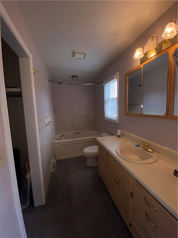 210 North Little River Road Tamassee, SC 29686 - Photo 14 of 39 Master bath
