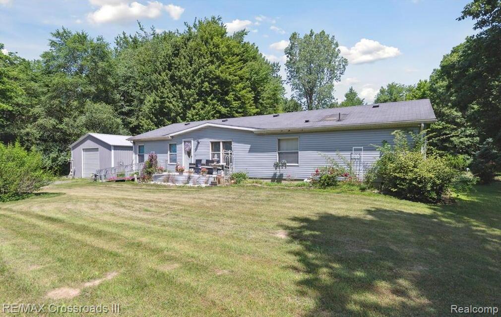 48620 Wear Road Belleville, MI 48111 - Photo 1 of 24