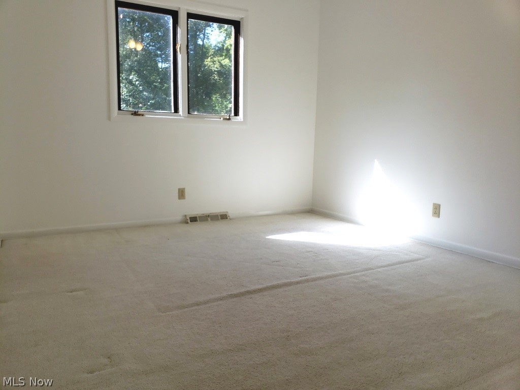 4450 Ridgewood Road Akron, OH 44321 - Photo 15 of 31