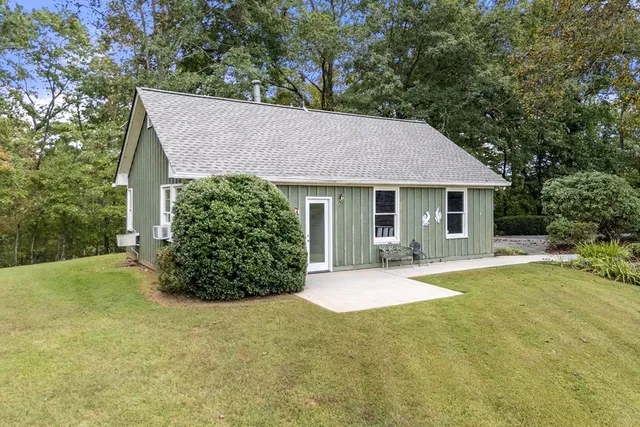 $1,390,000 | 2653 Ben T Huiet Highway, Sautee Nacoochee, GA 30571