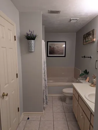 $2,300 | 2587 Yarmouth Lane, Tallahassee, FL 32309