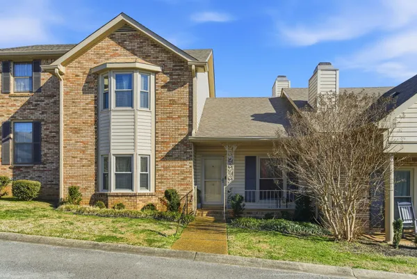 $320,000 | 1818 Memorial Drive, Unit 18, Clarksville, TN 37043