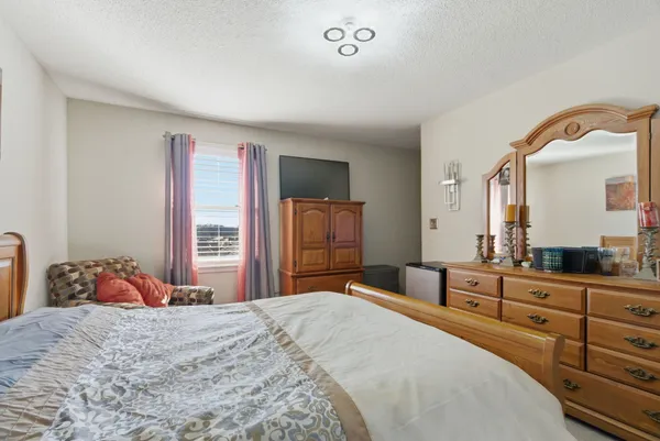 $279,000 | 1818 Memorial Drive, Unit 18, Clarksville, TN 37043