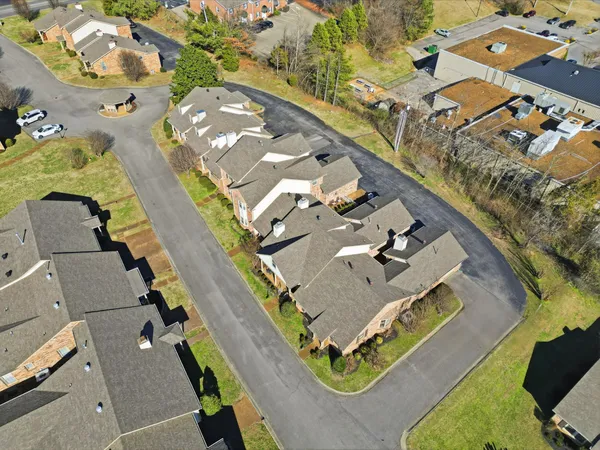$279,000 | 1818 Memorial Drive, Unit 18, Clarksville, TN 37043