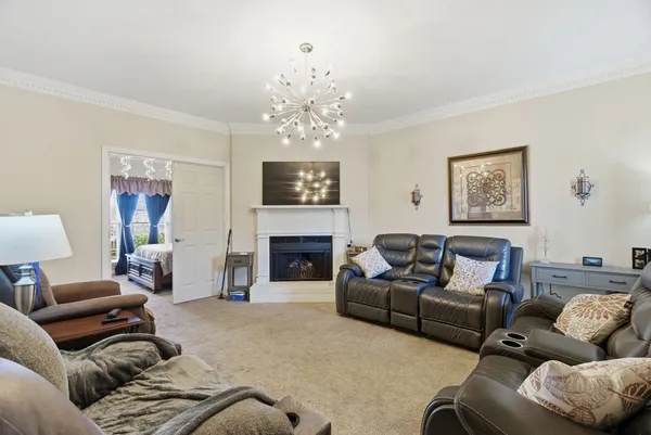 $279,000 | 1818 Memorial Drive, Unit 18, Clarksville, TN 37043