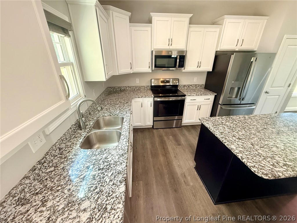 580 Hayes Road Spring Lake, NC 28390 - Photo 6 of 21 kitchen