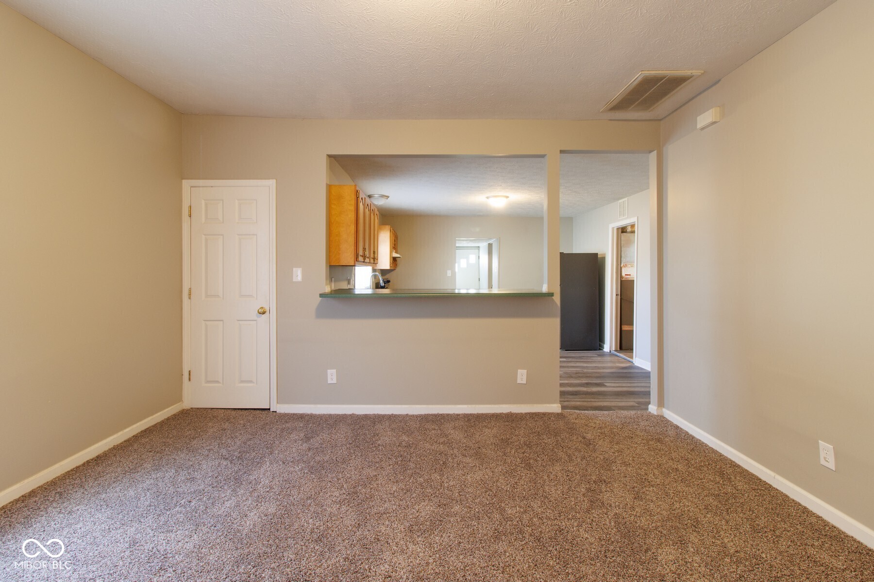 2622 Delaware Street Anderson, IN 46016 - Photo 2 of 16