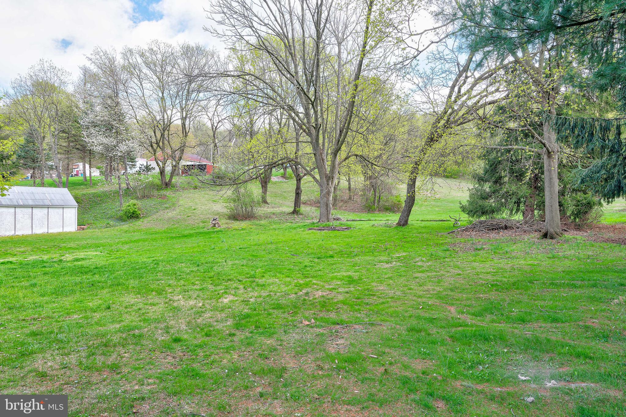 1762 Druck Valley Road York, PA 17406 - Photo 24 of 25 Gallery Image 24
