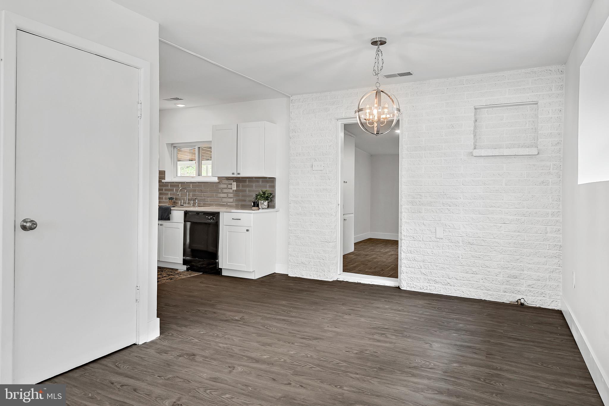 1762 Druck Valley Road York, PA 17406 - Photo 10 of 25 Gallery Image 10