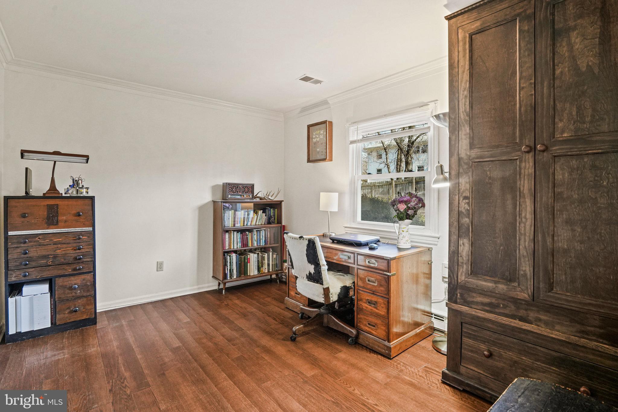 11424 Rambling Road Gaithersburg, MD 20879 - Photo 11 of 24 Gallery Image 11