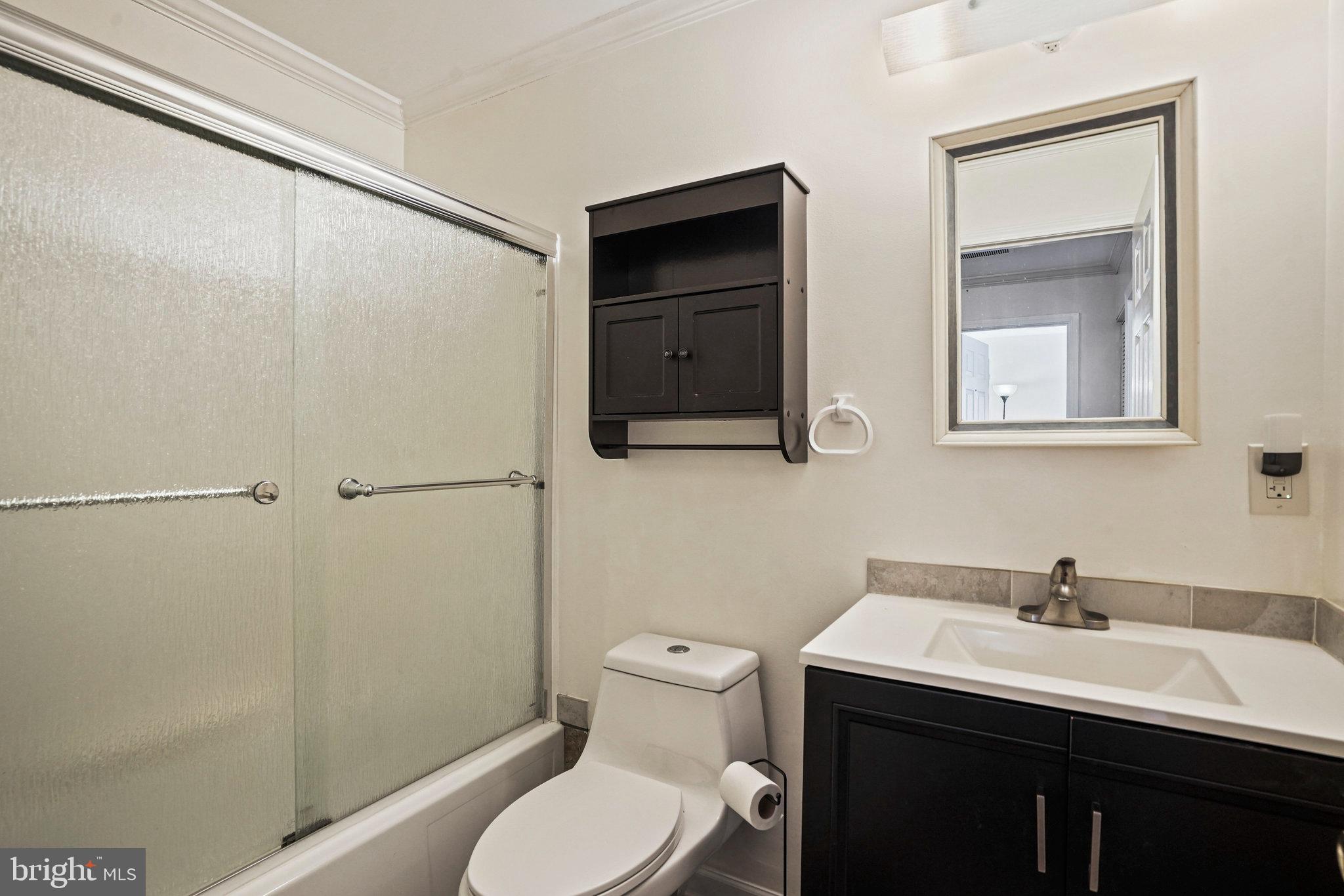 11424 Rambling Road Gaithersburg, MD 20879 - Photo 18 of 24 Gallery Image 18