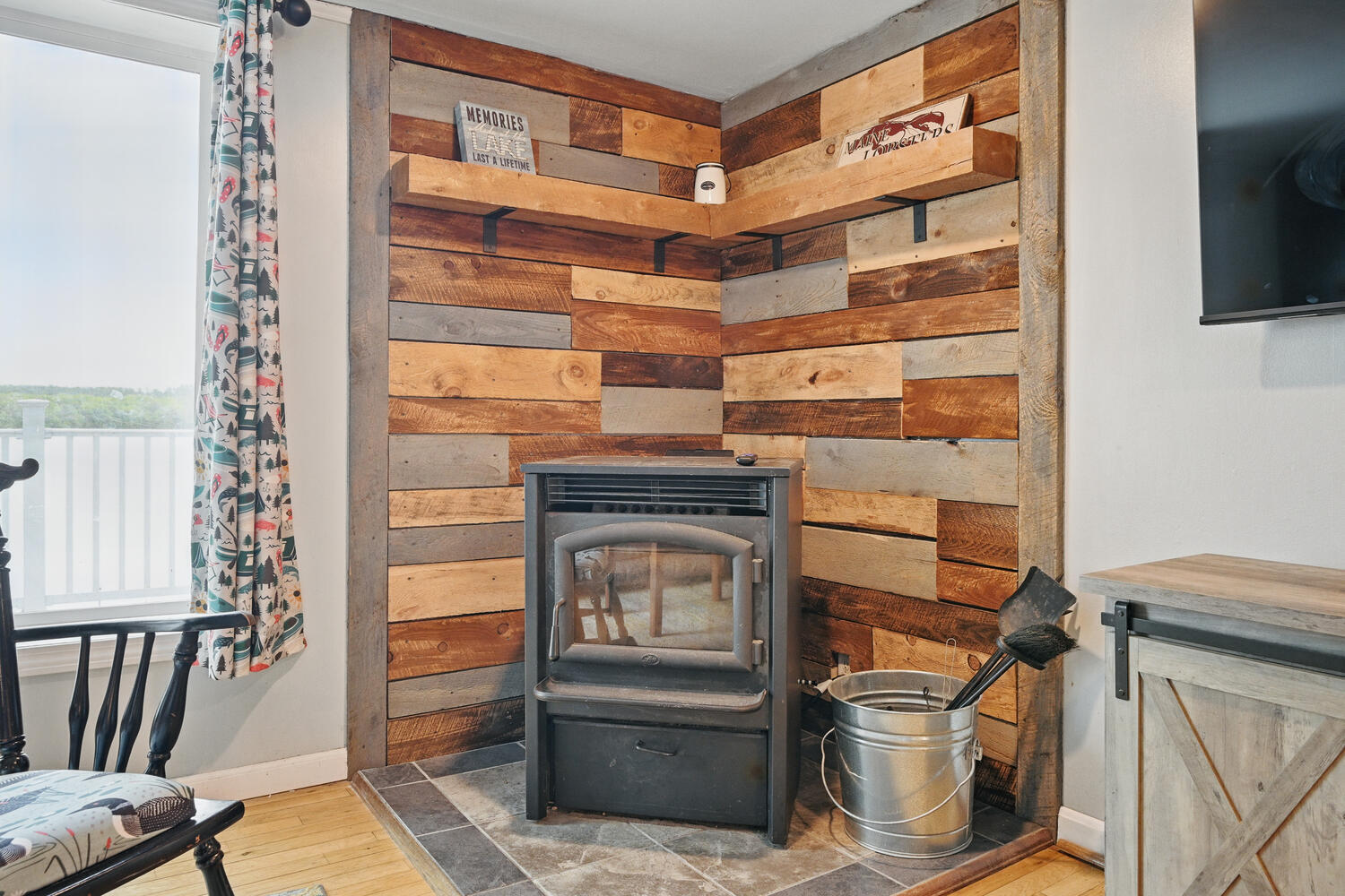 33 Gerber Lane Monmouth, ME 04259 - Photo 17 of 73 33 Gerber Ln Monmouth-large-047-079-gr14