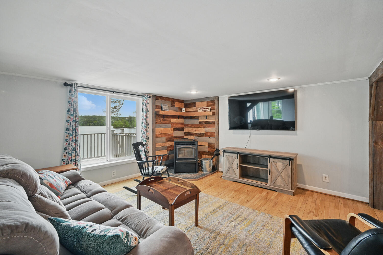 33 Gerber Lane Monmouth, ME 04259 - Photo 6 of 73 33 Gerber Ln Monmouth-large-044-080-gr13