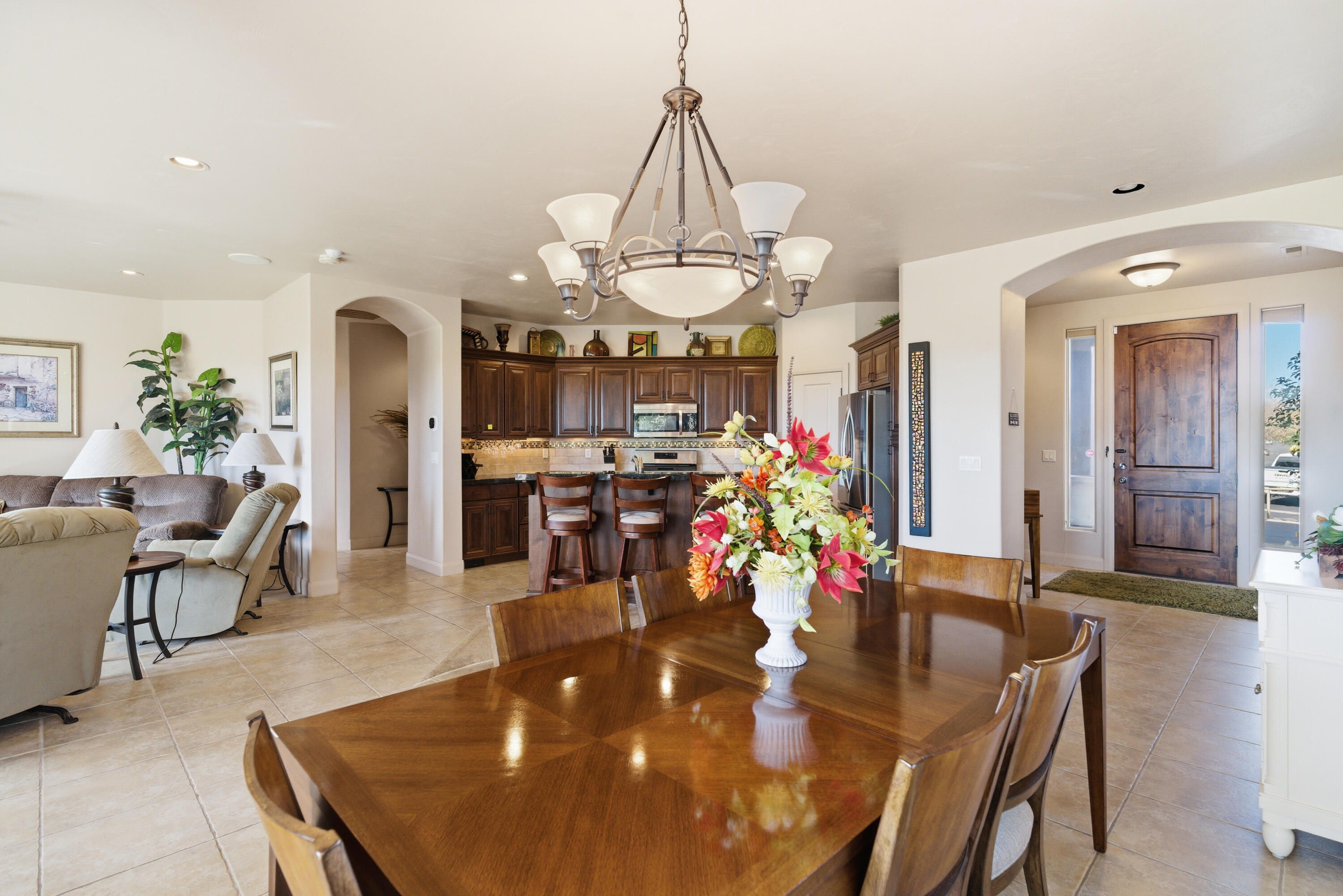 409 North Country Lane, Unit 1 St. George, UT 84770 - Photo 18 of 39 Dinning area