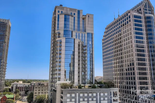 $474,900 | 333 West Trade Street, Unit 708, Charlotte, NC 28202