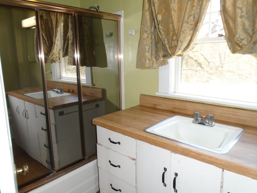 61 Maple Street Middleton, MA 01949 - Photo 18 of 20 Gallery Image 18