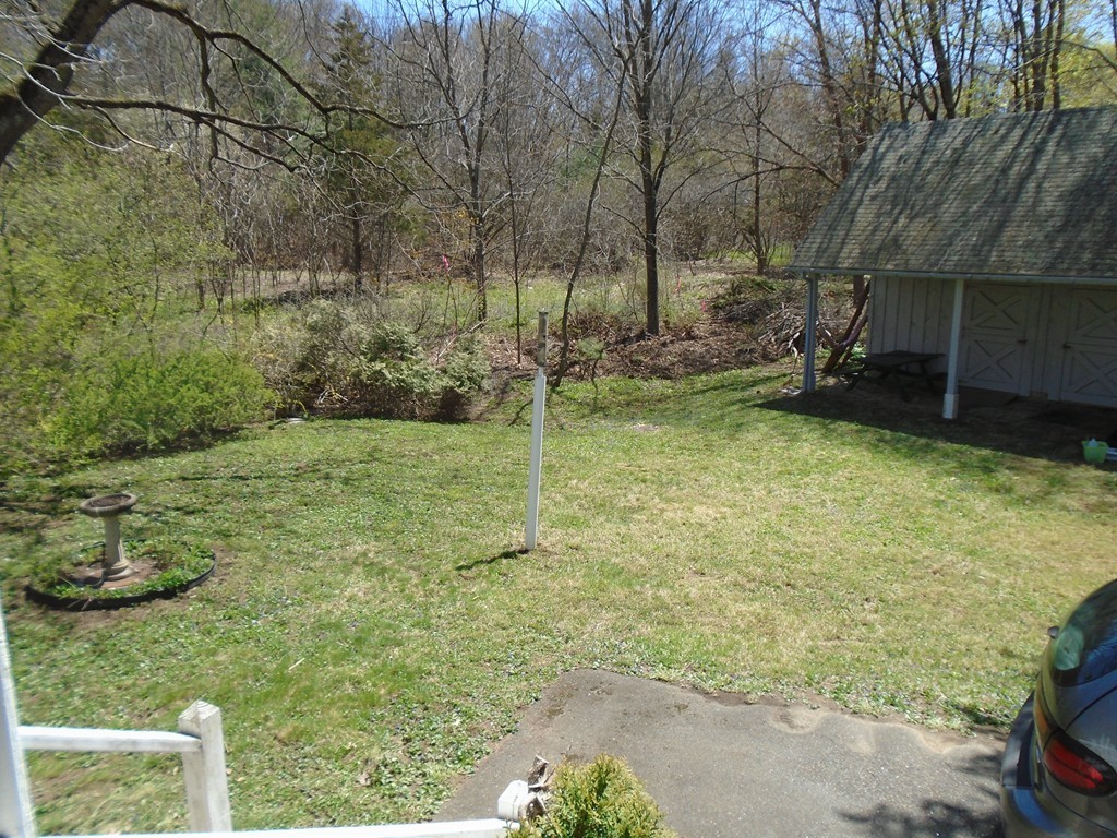 61 Maple Street Middleton, MA 01949 - Photo 4 of 20 Gallery Image 4