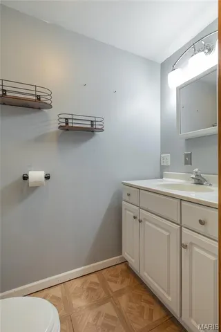 $107,500 | 709 Mayo Street, Carlinville, IL 62626