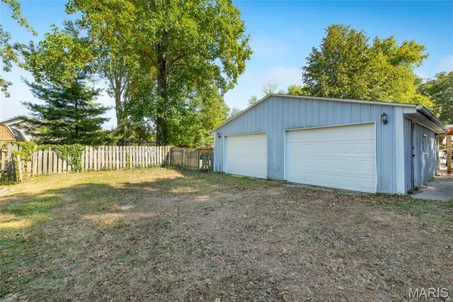 $107,500 | 709 Mayo Street, Carlinville, IL 62626