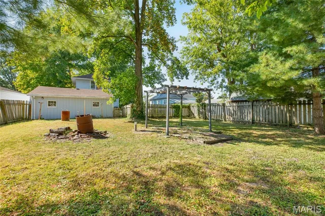 $107,500 | 709 Mayo Street, Carlinville, IL 62626