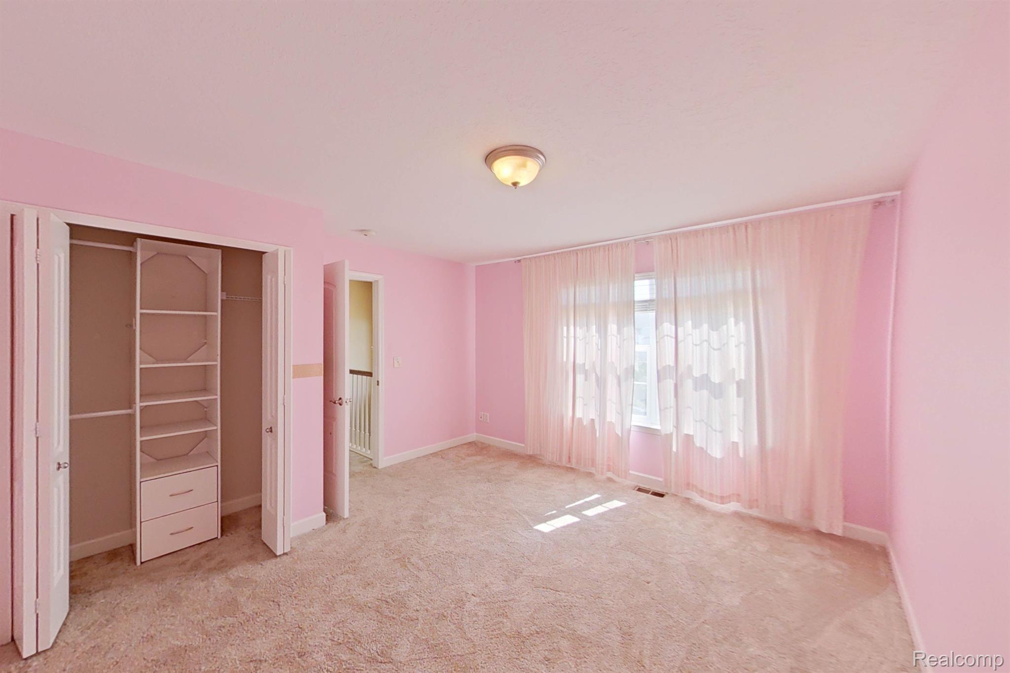 27147 Victoria Road Novi, MI 48374 - Photo 29 of 74 Gallery Image 29