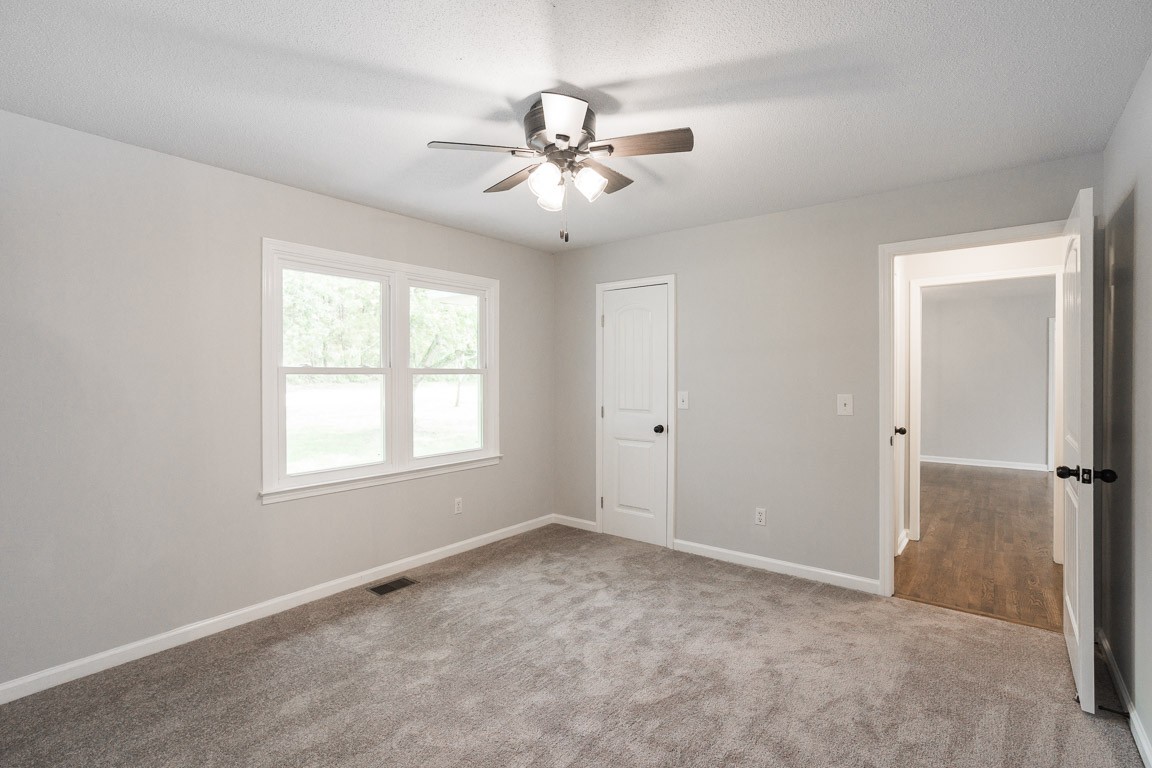 2600 Hinton Road Clarksville, TN 37043 - Photo 18 of 35 Gallery Image 18