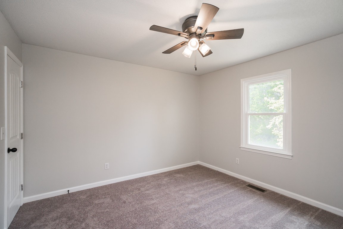 2600 Hinton Road Clarksville, TN 37043 - Photo 21 of 35 Gallery Image 21