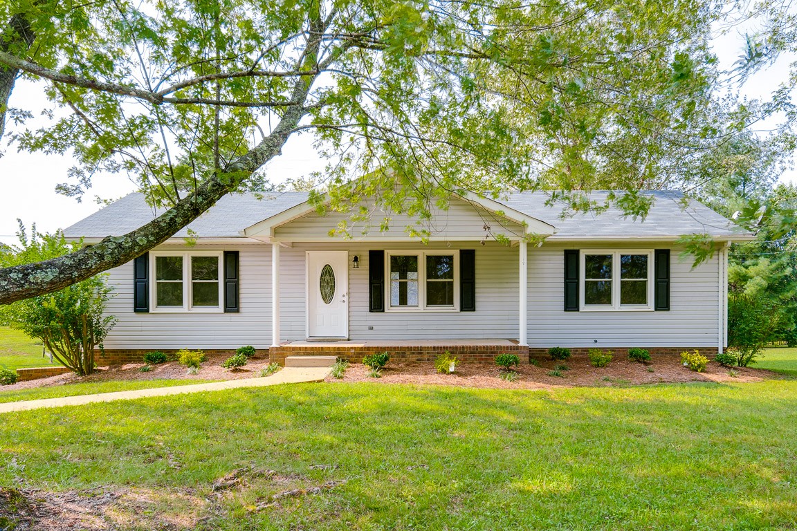 2600 Hinton Road Clarksville, TN 37043 - Photo 34 of 35 Gallery Image 34