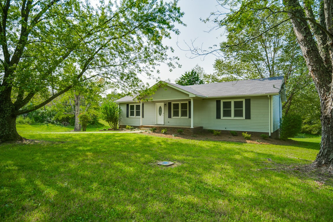 2600 Hinton Road Clarksville, TN 37043 - Photo 5 of 35 Gallery Image 5