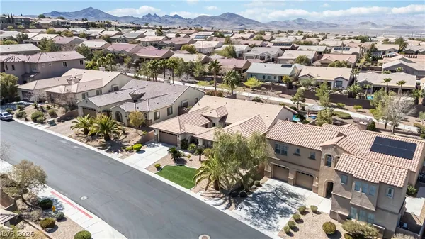 $4,500 | 2665 Chateau Clermont Street, Henderson, NV 89044