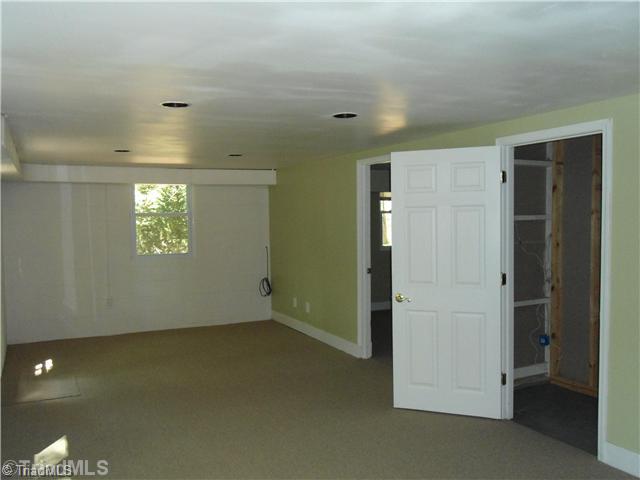 600 Alpine Road Winston-Salem, NC 27104 - Photo 12 of 15 Den/Family/Great Room.