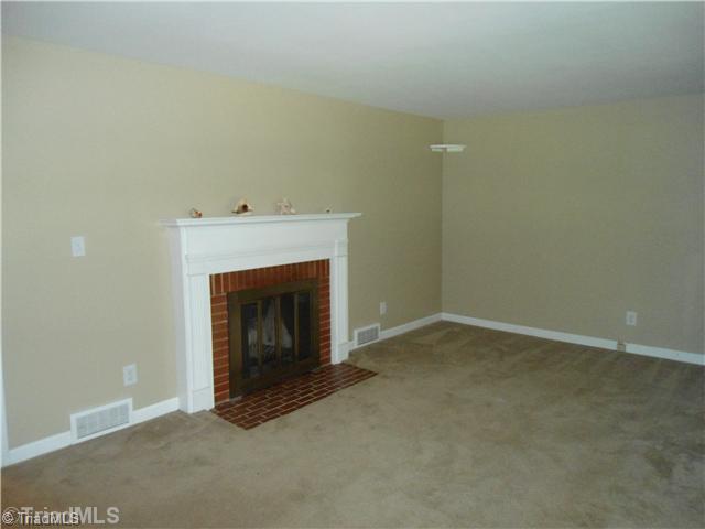 600 Alpine Road Winston-Salem, NC 27104 - Photo 3 of 15 Living Room.
