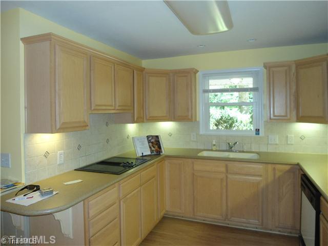 600 Alpine Road Winston-Salem, NC 27104 - Photo 5 of 15 Kitchen.