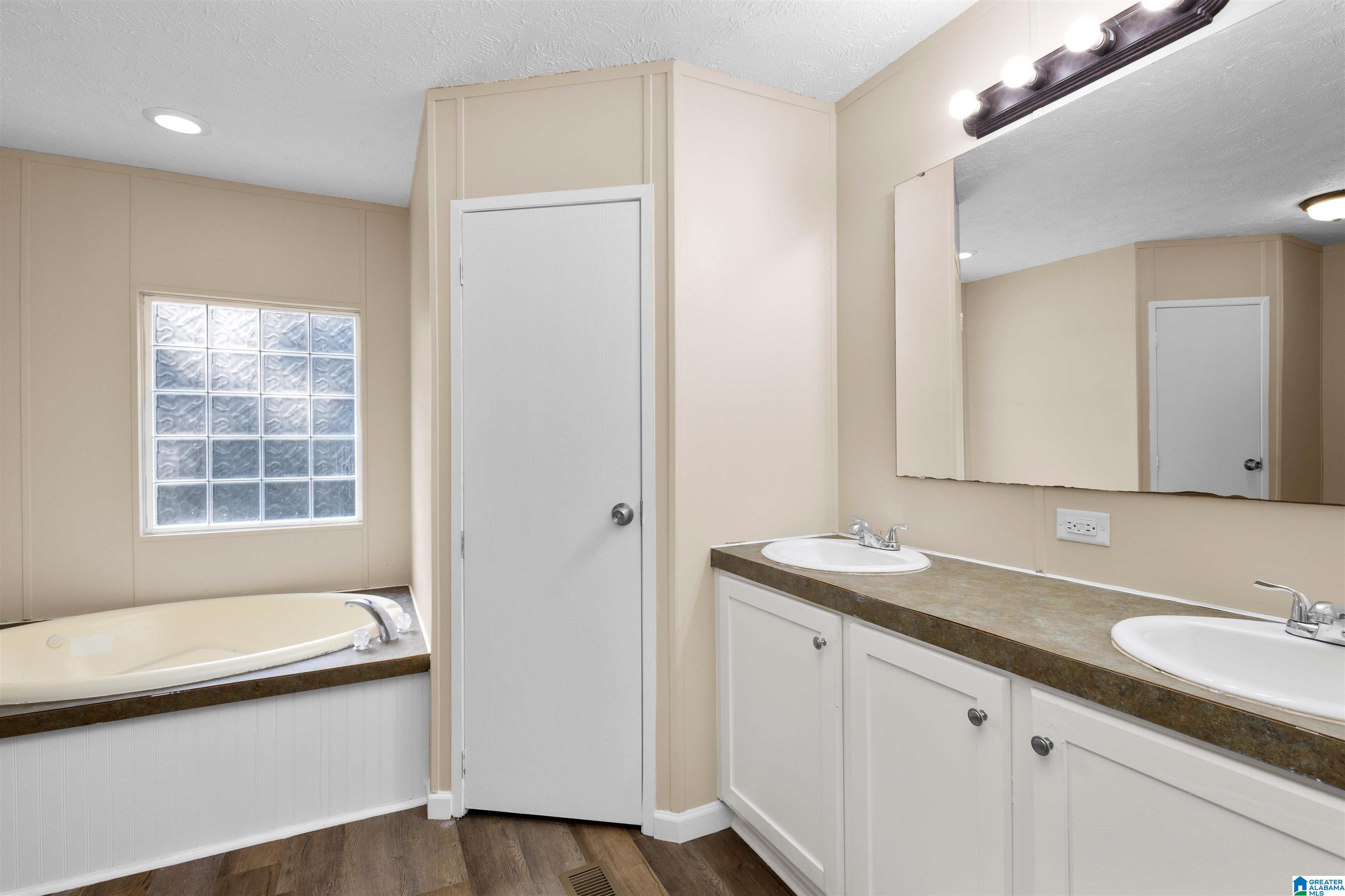 733 Reid Road Oneonta, AL 35121 - Photo 12 of 25 Gallery Image 12