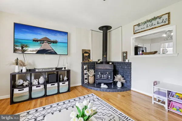 $340,000 | 2438 Ebbvale Road, Manchester, MD 21102