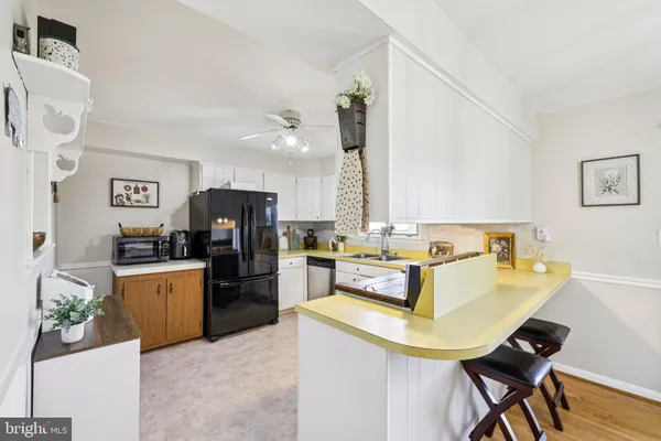 $340,000 | 2438 Ebbvale Road, Manchester, MD 21102