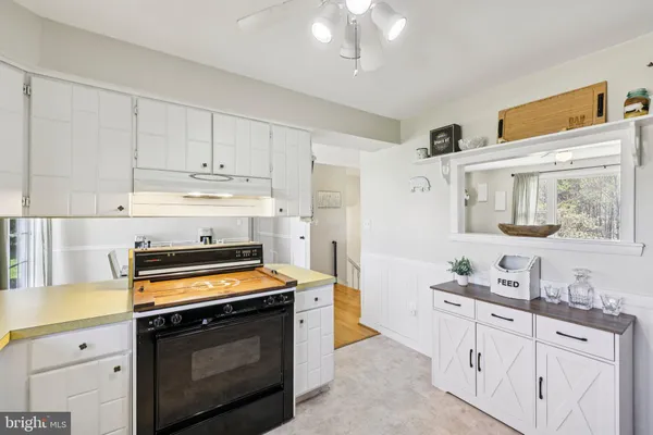 $340,000 | 2438 Ebbvale Road, Manchester, MD 21102