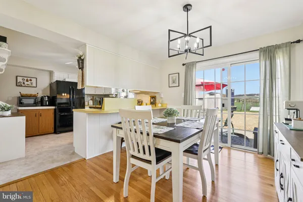 $340,000 | 2438 Ebbvale Road, Manchester, MD 21102