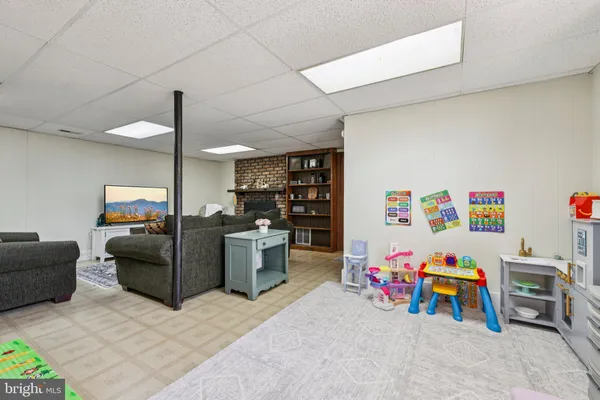 $340,000 | 2438 Ebbvale Road, Manchester, MD 21102