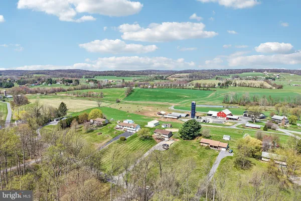 $340,000 | 2438 Ebbvale Road, Manchester, MD 21102