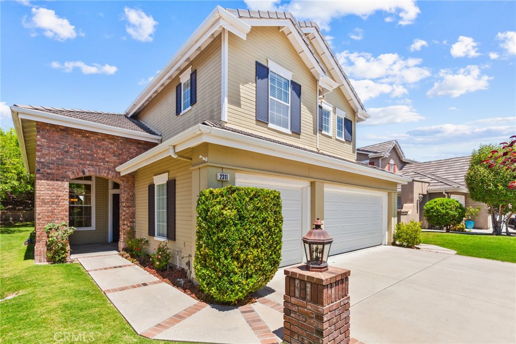 2311 Gillingham Circle Thousand Oaks, CA 91362 - Photo 2 of 71 Great Curb Appeal