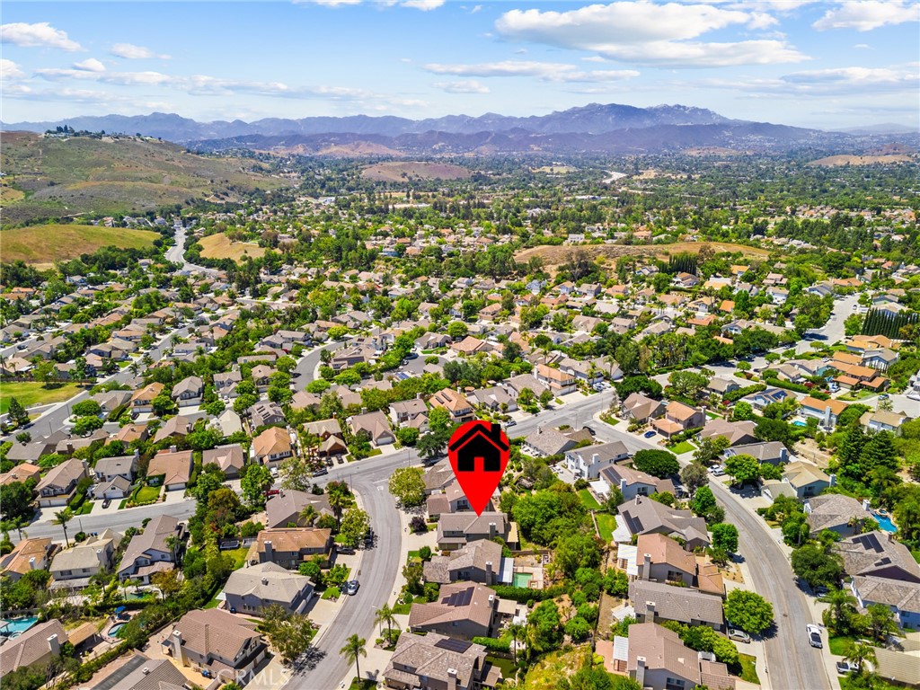 2311 Gillingham Circle Thousand Oaks, CA 91362 - Photo 52 of 71 an aerial view of residential houses with outdoor space
