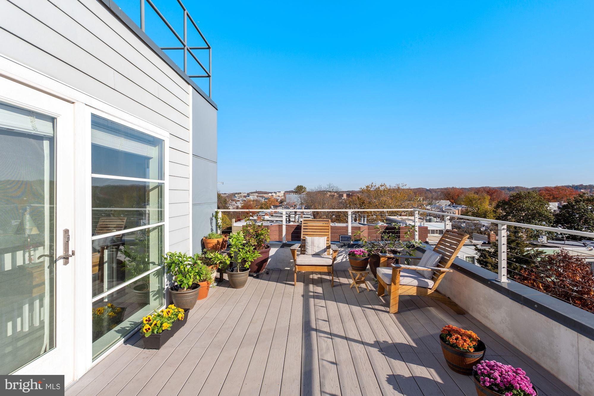 401 15th Street Southeast, Unit 403 Washington, DC 20003 - Photo 24 of 31 Roof Deck