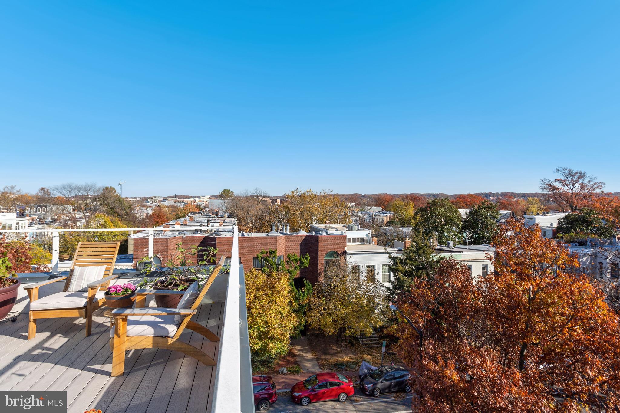 401 15th Street Southeast, Unit 403 Washington, DC 20003 - Photo 25 of 31 View From Roof Deck